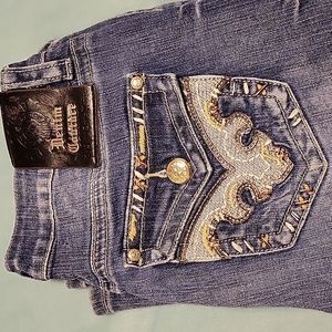 🫧 Denim Couture  flare leg denim jeans with embellished back pockets